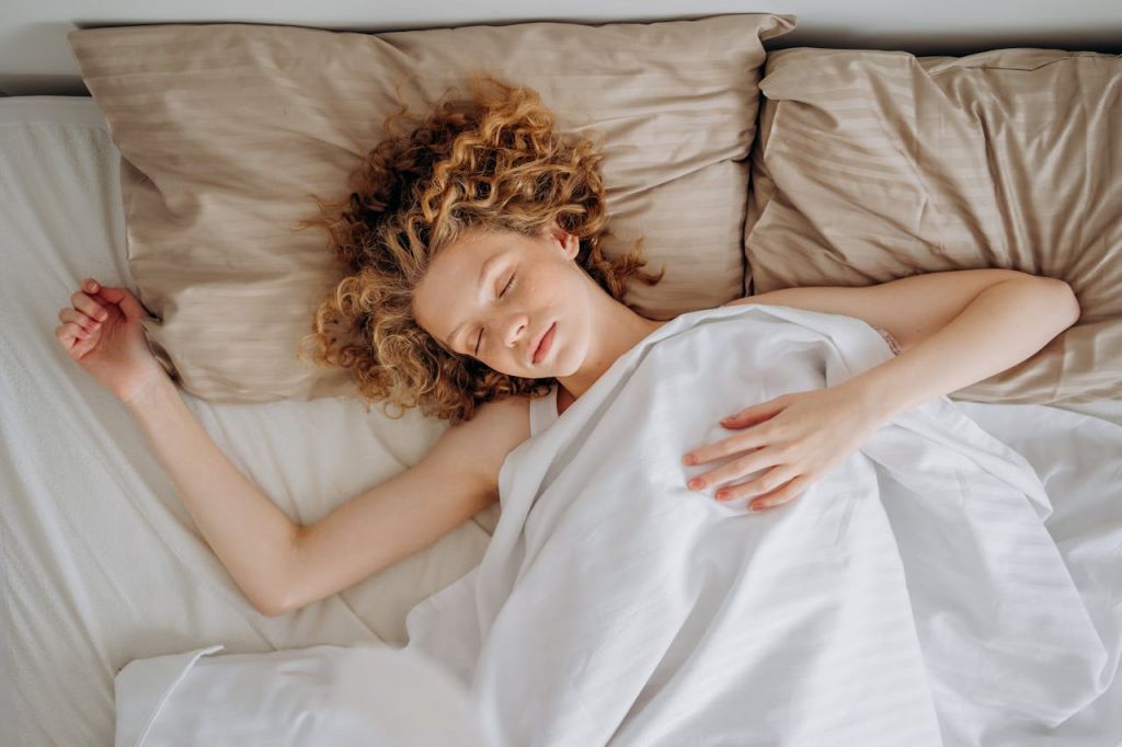 pexels-mikhail-nilov-6968347.jpg